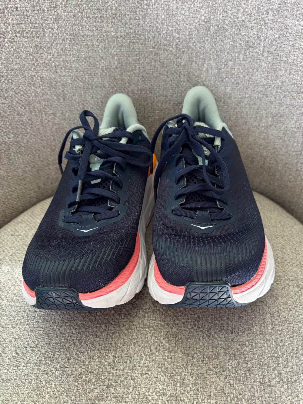 HOKA - women’s size 6.5 Clifton 7 sneakers - Picture 3 of 6